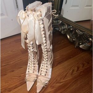DOUBLE STANDARD Paris Boots 
Ballet Pink